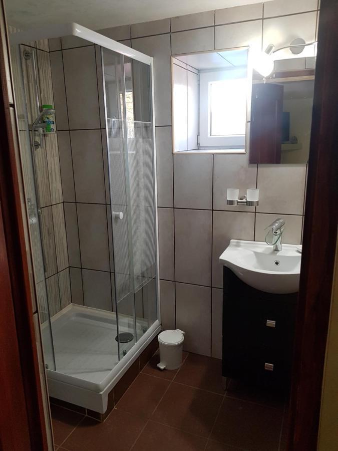 Anna Bella Apartman Дьюла Екстер'єр фото